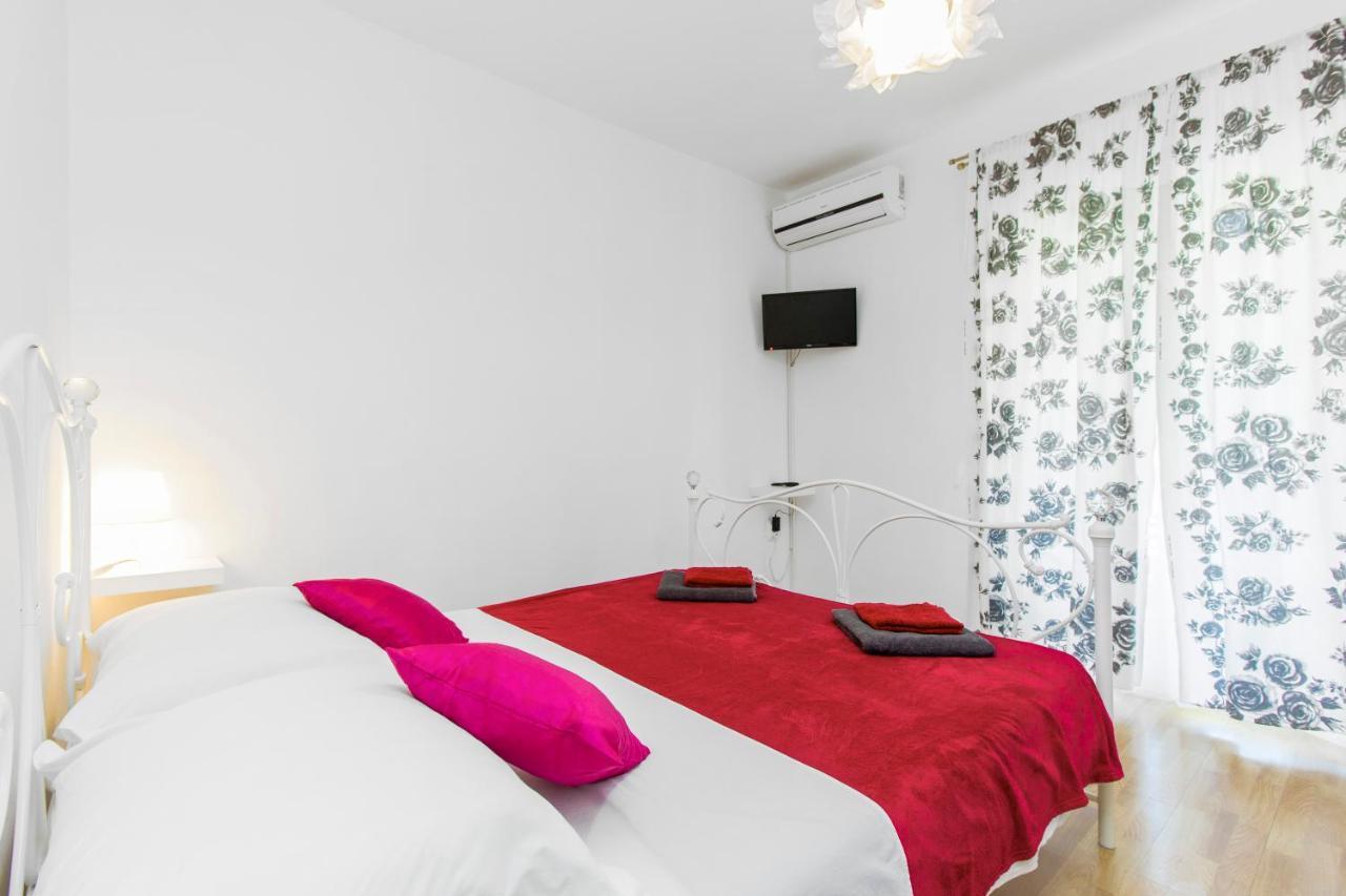 Apartmani Mariva Vodice Exterior foto