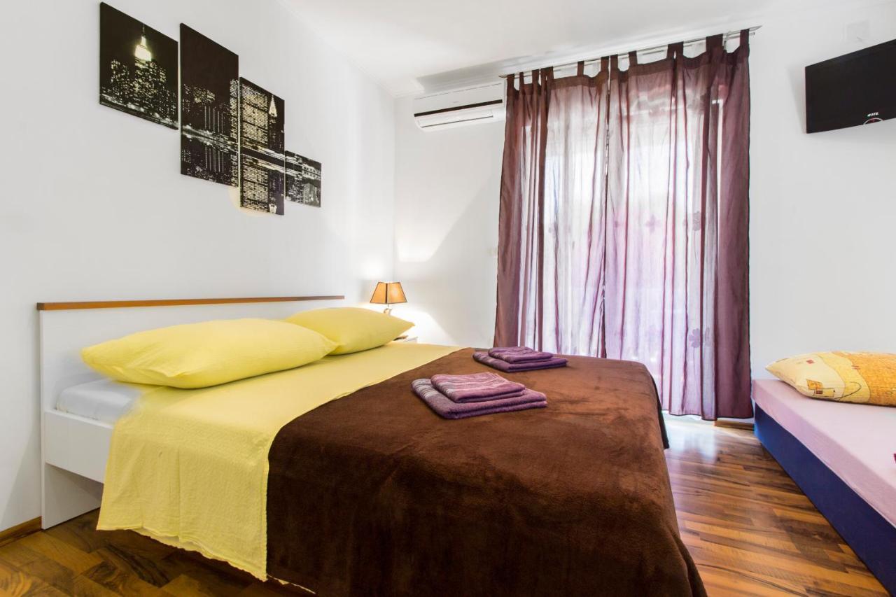 Apartmani Mariva Vodice Exterior foto