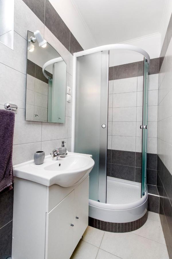 Apartmani Mariva Vodice Exterior foto