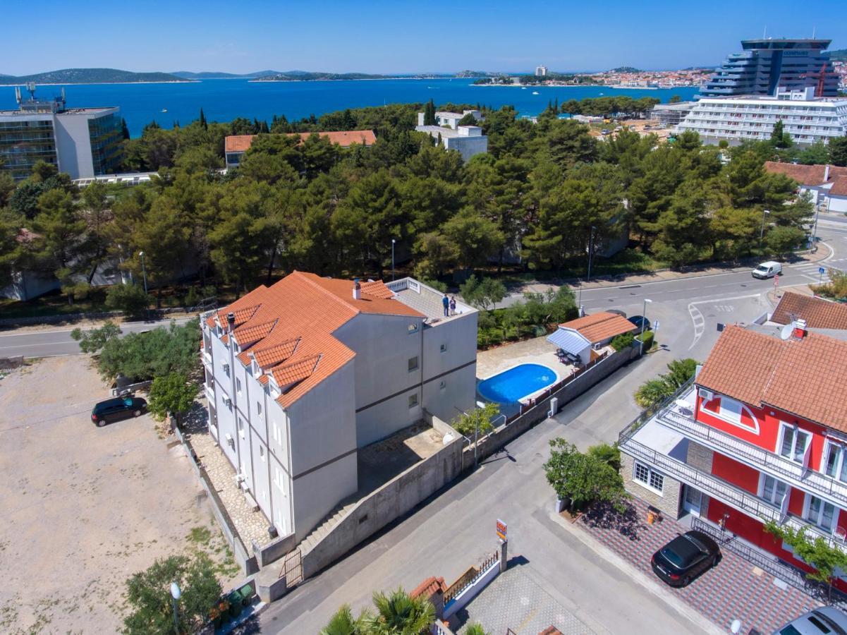 Apartmani Mariva Vodice Exterior foto